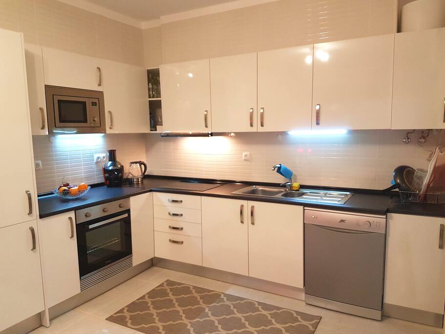 The new wonderful kitchen !!