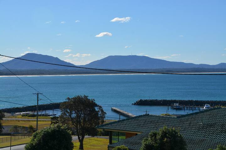 Crowdy Head Beach House gallery image 3