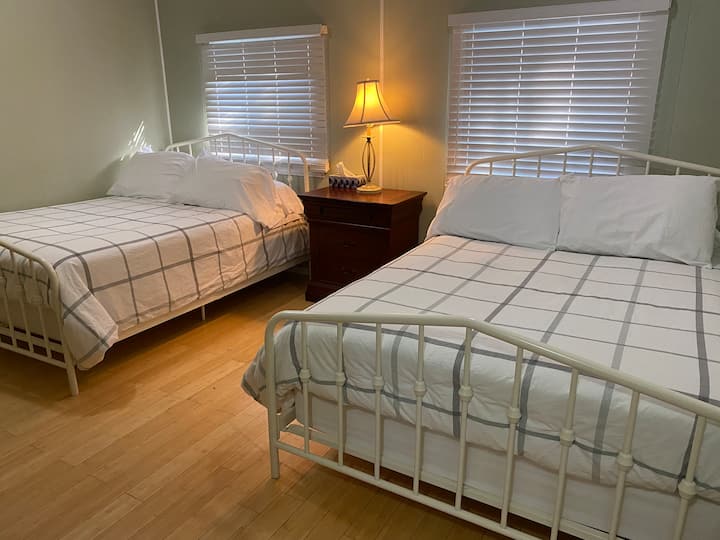 Dormitorio 2 (2 camas dobles)