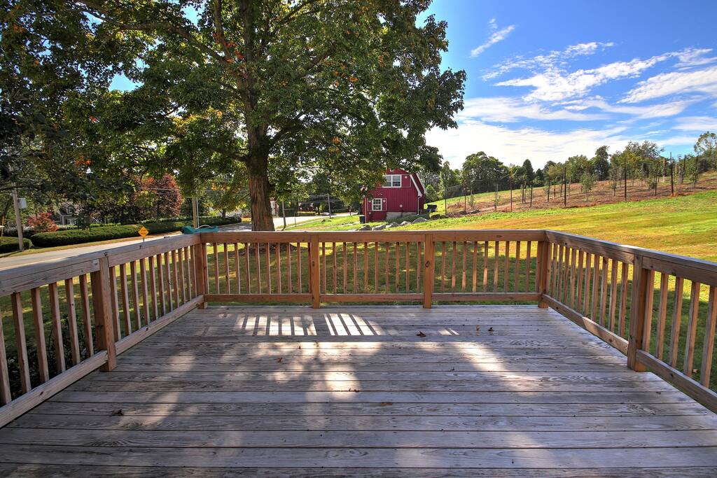 Private Deck