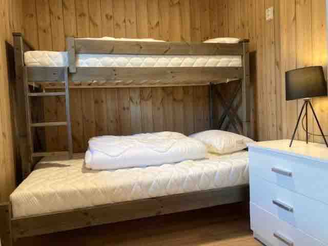 Стая за гости