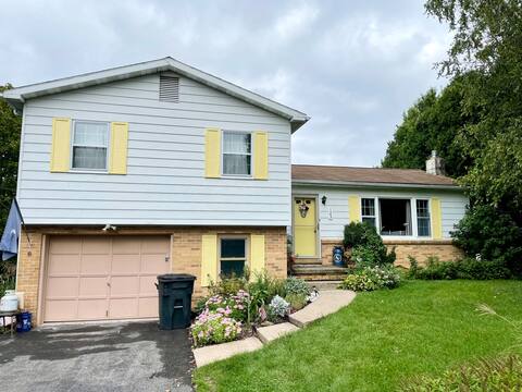 Great house for PSU games, 8 miles to stadium