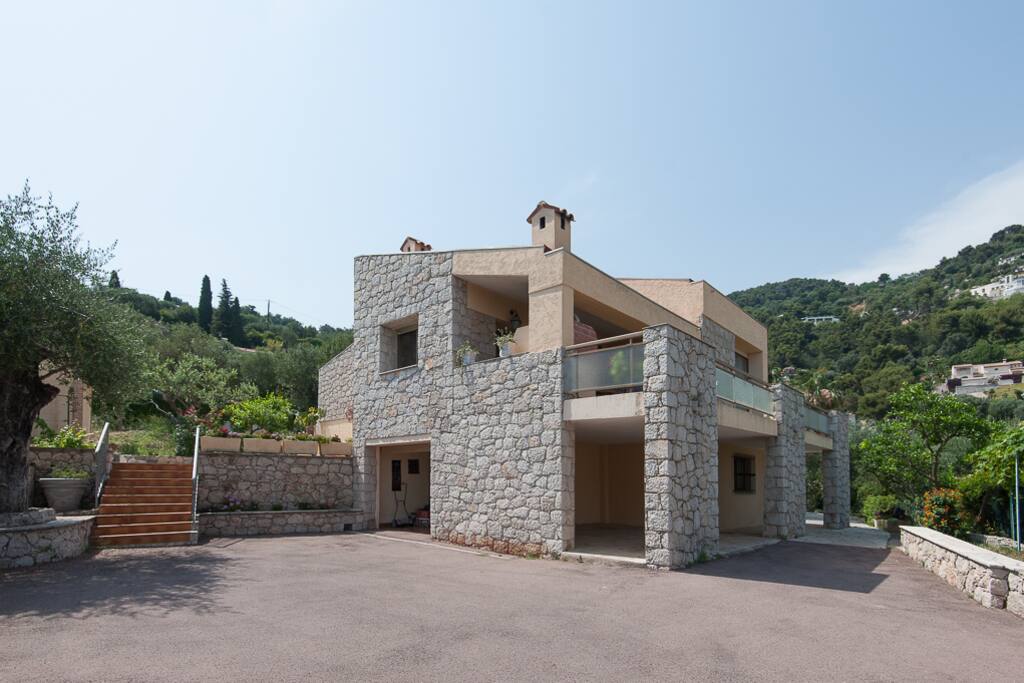 Vue ensemble maison