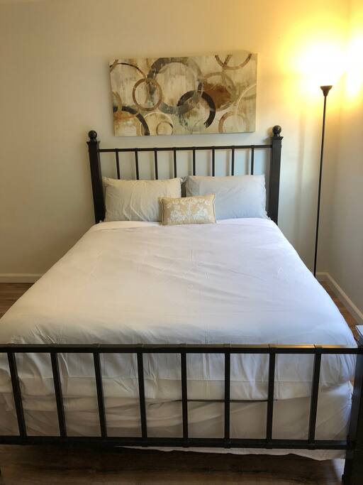 Queen bed