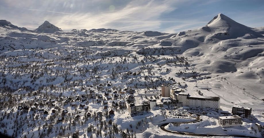 location chalet ski la pierre saint martin