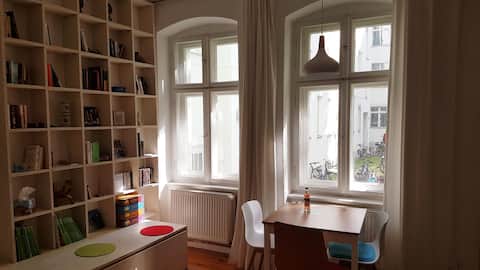 Popular Airbnb listing: Berlin old building charm studio with wellness bath in Tempelhof