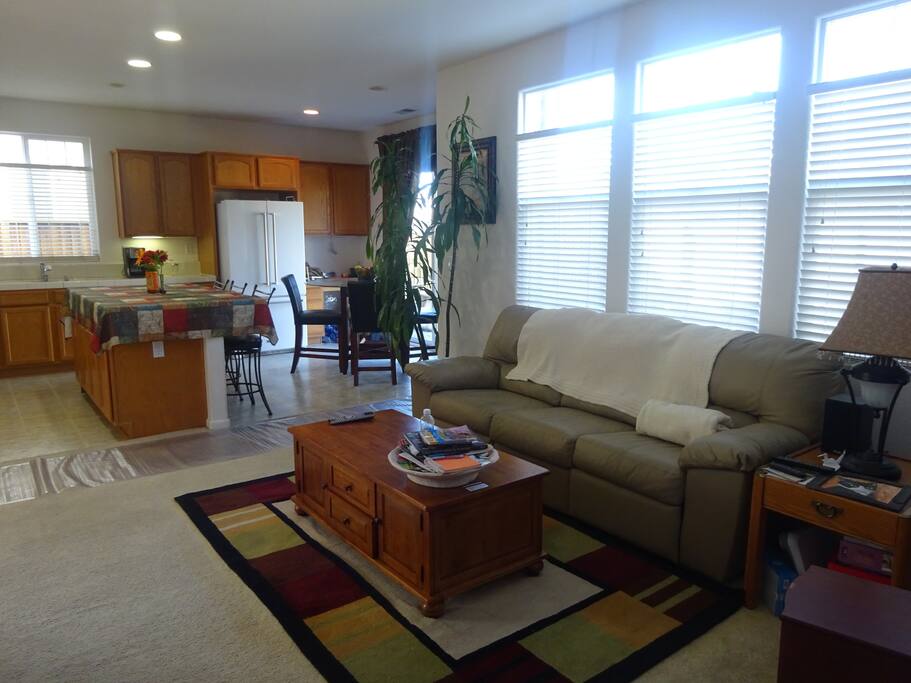 Relax In The Family / TV Room