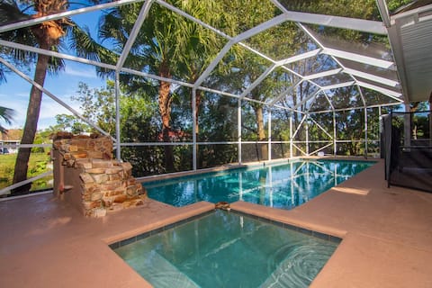 Private 4/3 Beach Getaway; Heated Pool & Spa!