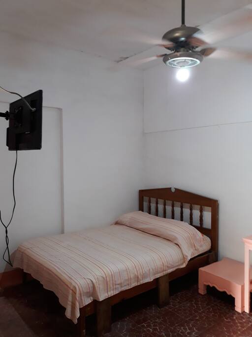Cama matrimonial