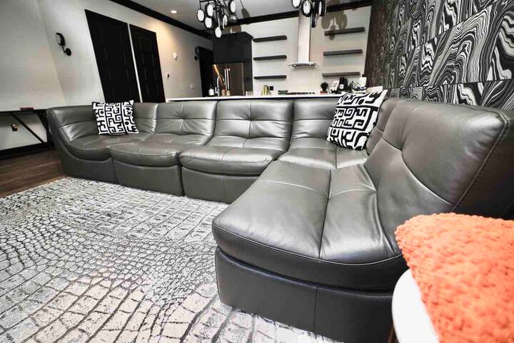 The Boulevard (Midtown Algiers) gallery image 2