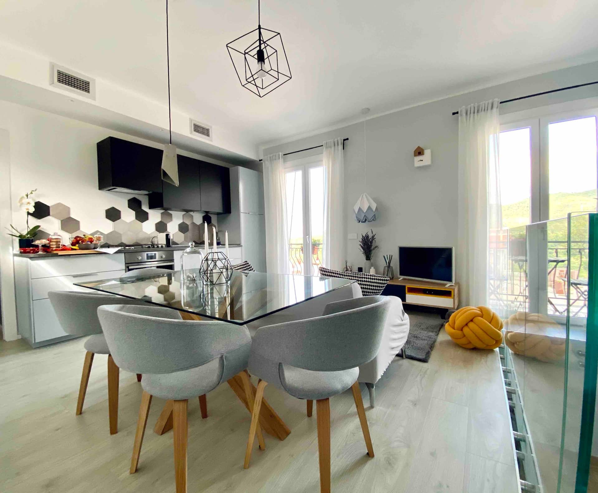 Leonó - a modern touch in the Ancient Principality