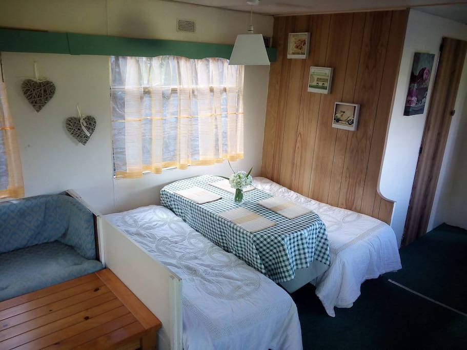Cabin dining room