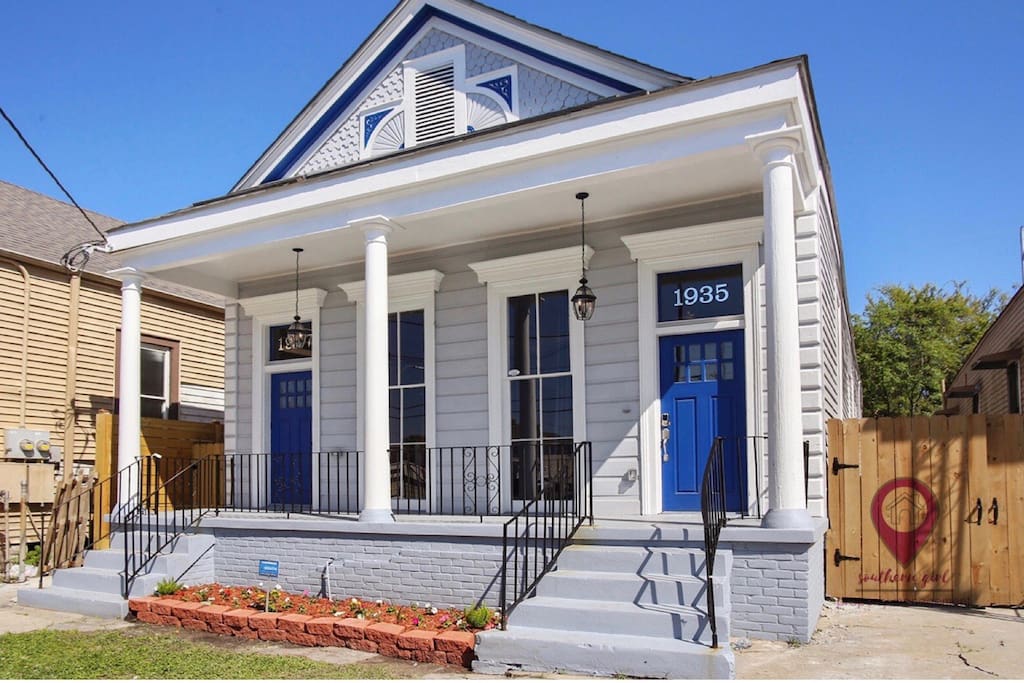 Gorgeous Home Exterior!!! Amazing New Orleans Character!!! Original NOLA Porch!
