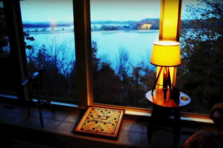 Amazing relaxing lakeview retreat
