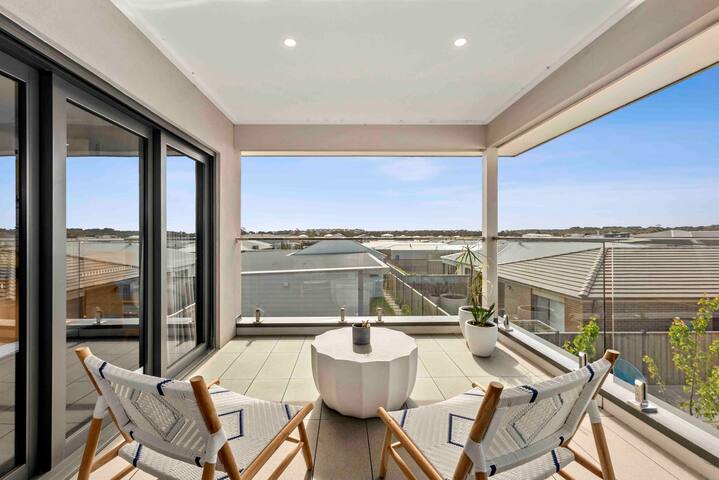 Surfcoast Torquay Beach House gallery image 5