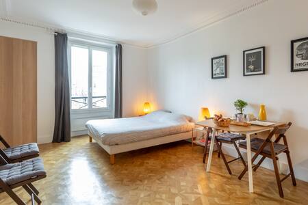 Fully equiped studio - Location +++