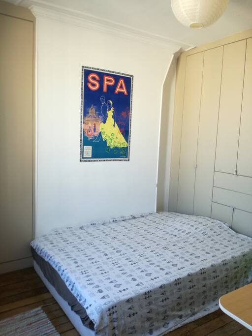 bedroom