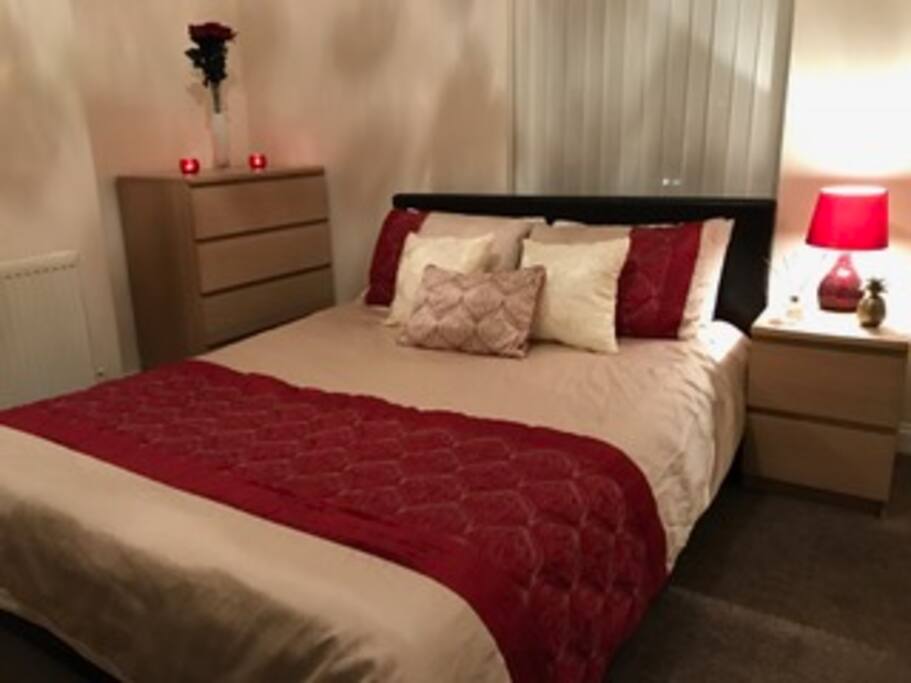Rooms To Rent Derby Rolls Royce Rooms To Rent Derby Rolls Royce