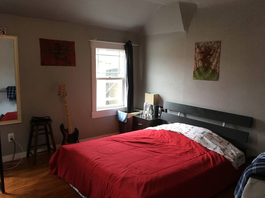 Queen Bed