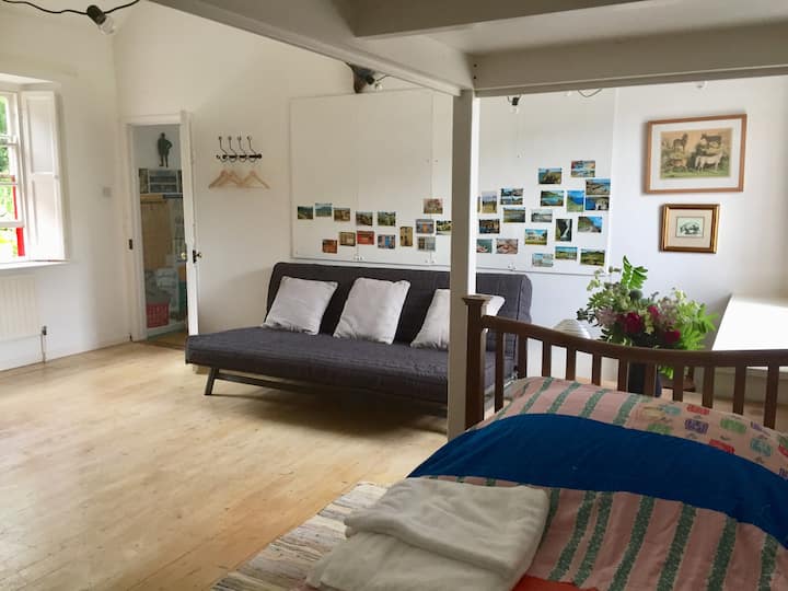 Guest room 3/children's room