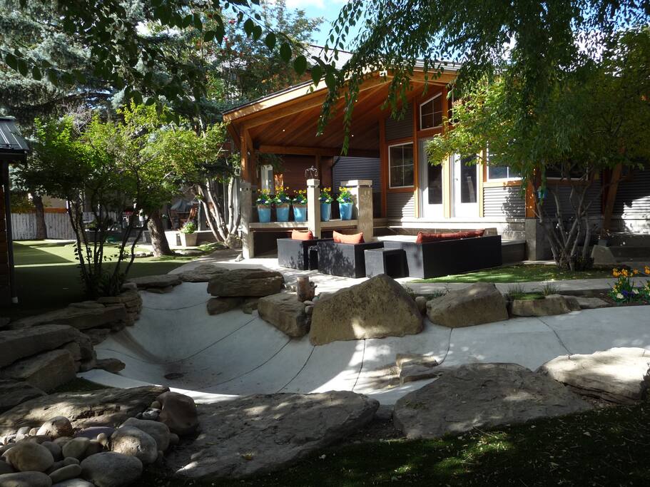 Rear Yard View