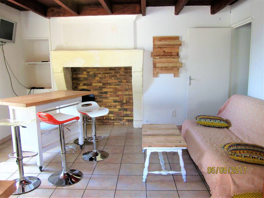 BIENVENUE A LA MAISON "LES TILLEUILS",l'espace de vie