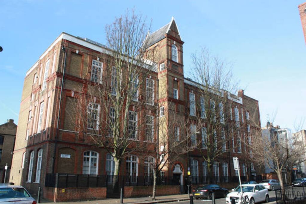 Victorian building
