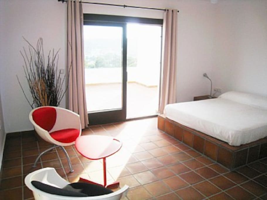 Dormitorio 1 Planta 1 con acceso a terraza