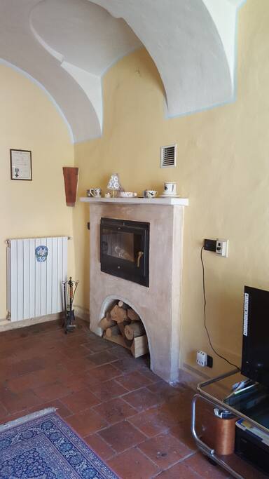 Caminetto salotto