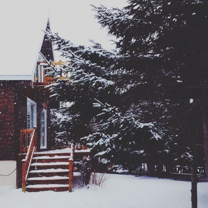 CapauxMeules Holiday Rentals & Homes Quebec, Canada Airbnb