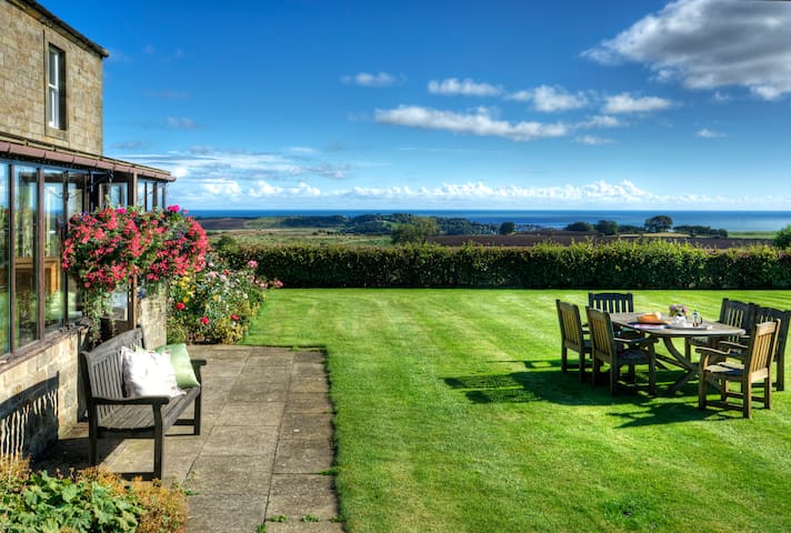 Fantastic views overlooking Alnmouth Bay