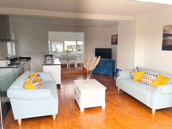 2 Mins From Beach House Overlooking Nature Reserve - Hayling Island