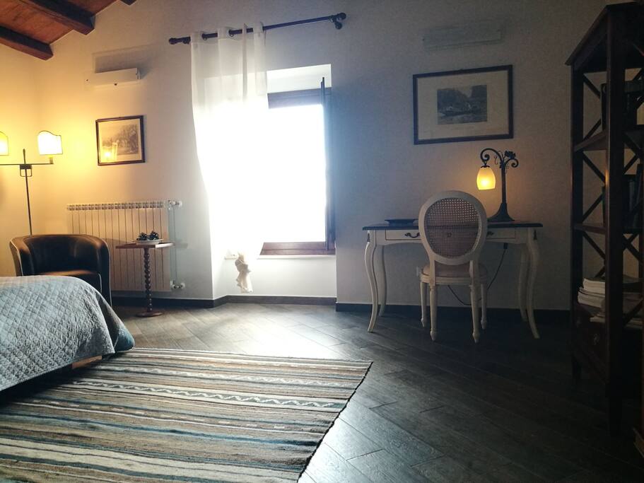 Angolo studio in camera, presente se richiesta una stampante.