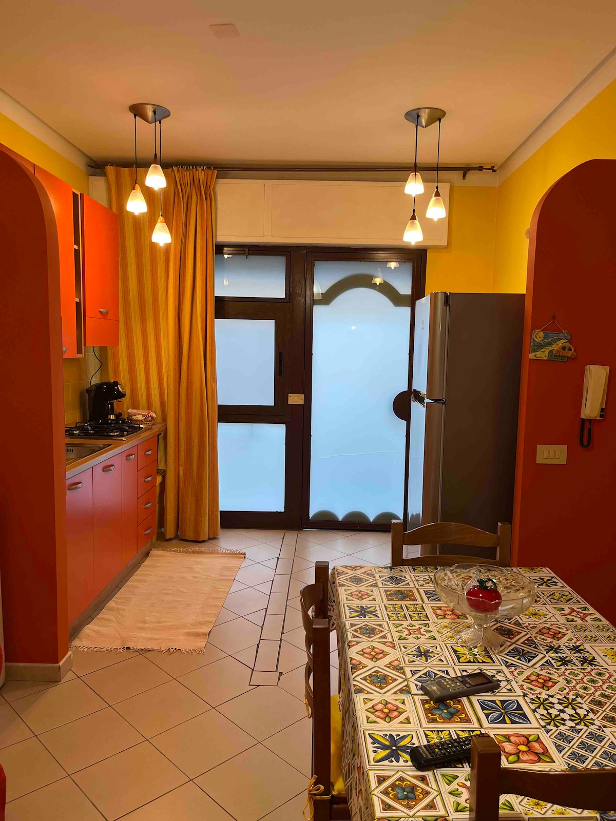 Leistungsstarkes Airbnb: upscale studio in Castellammare Del Golfo