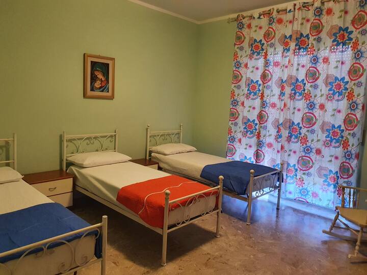 Dhomë gjumi 3