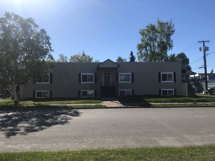 Apt.5 Park Studio Great Location! Near Downtown! Apartments for