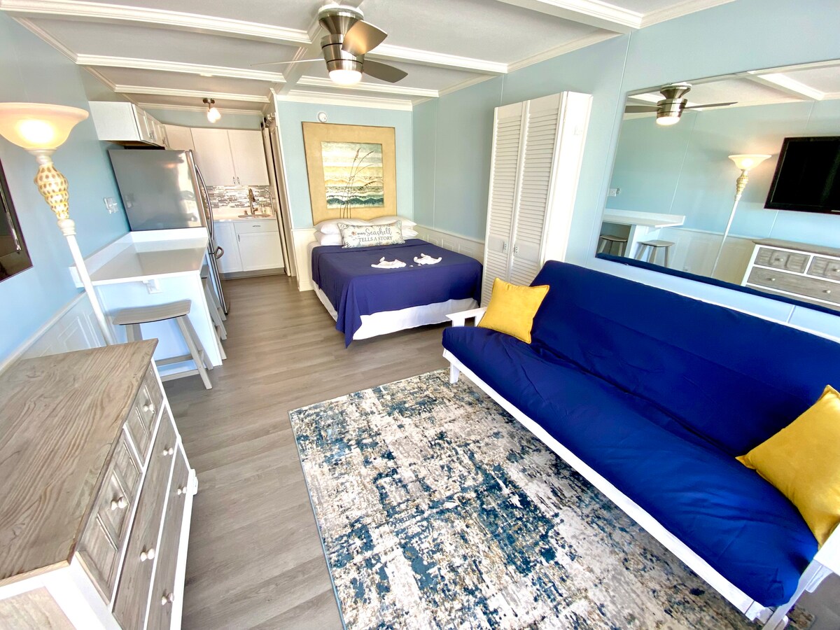 There is a queen bed and full-size futon for sleeping. The suite can sleep up to four (4) guests total.