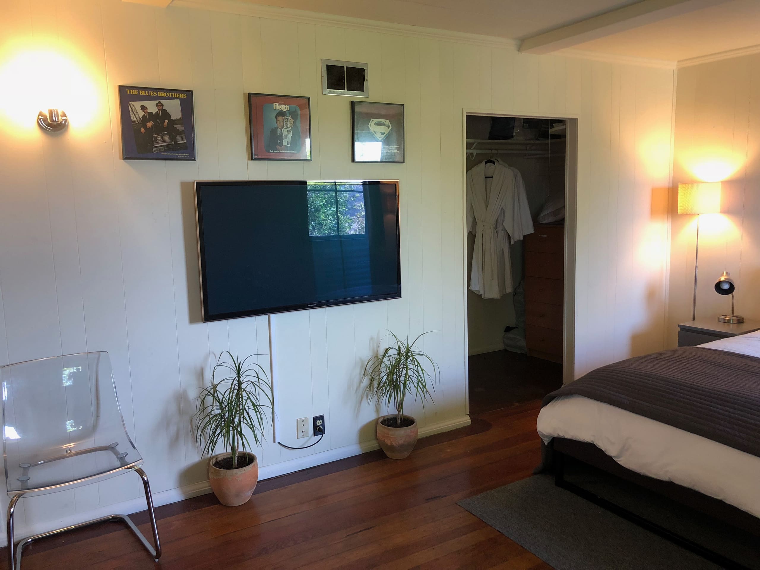 Home in San Francisco · ★4.88 · Studio · 1 bed · 1 bath - Image 3