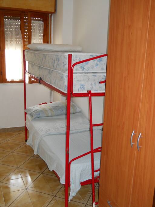 camera con letto a castello