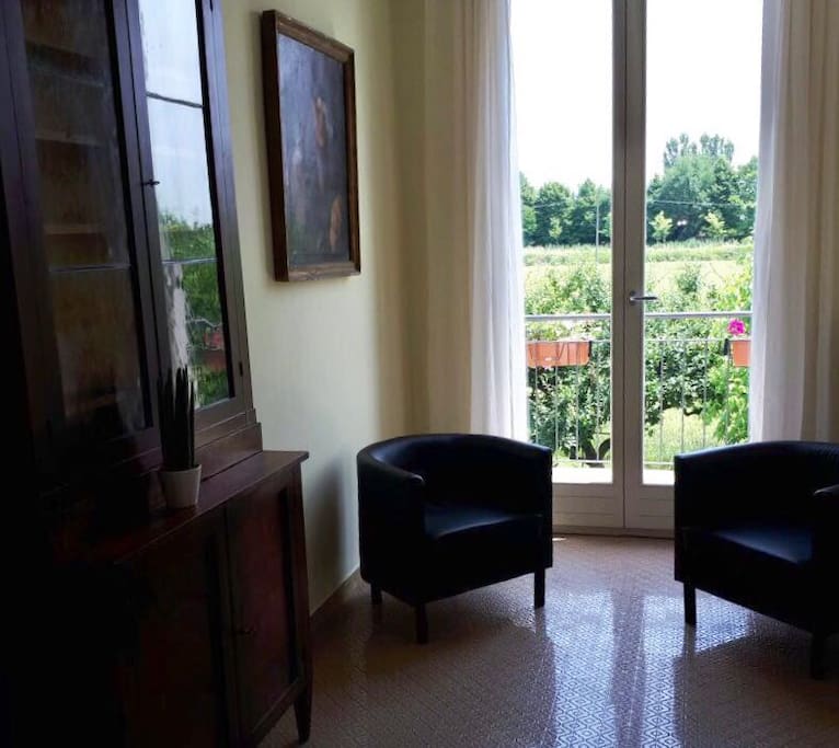 Soggiorno con terrazzo