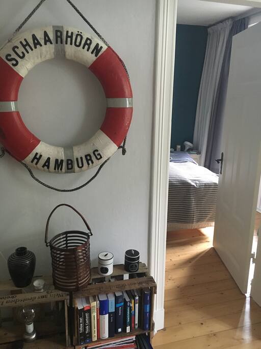 Maritim eingerichtete Wohnung mit Charme.