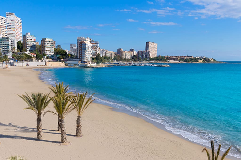 Playa de la Albufera en Alicante.