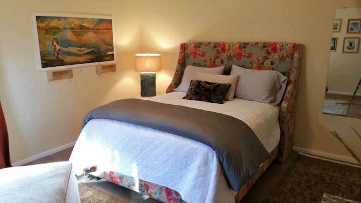 卧室1 -温泉床垫