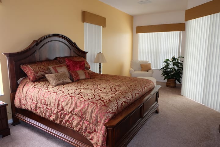Master suite with king size bed.