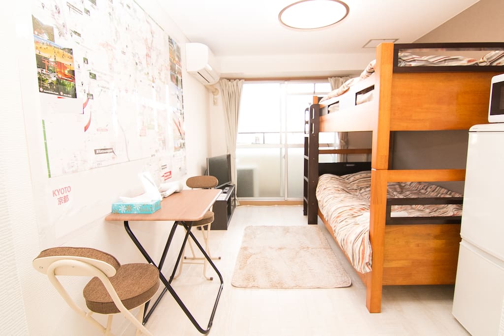 Room302