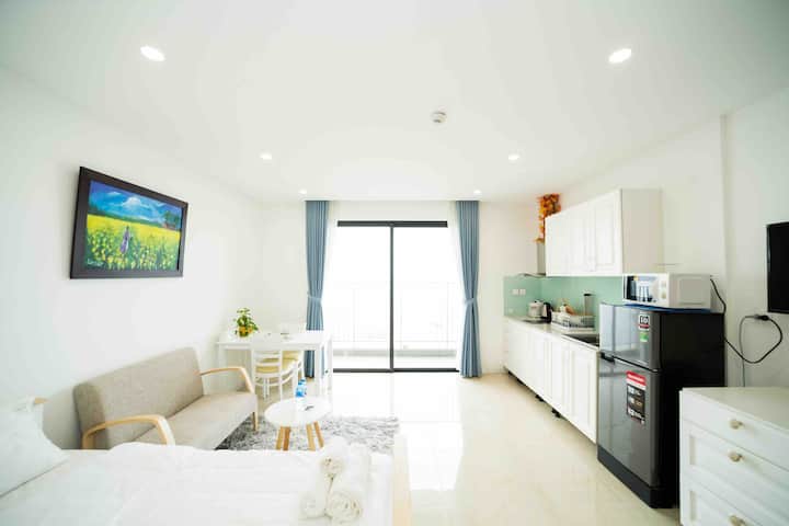 Vinhome D Capitale Tran Duy Hung Street- - Hanoi