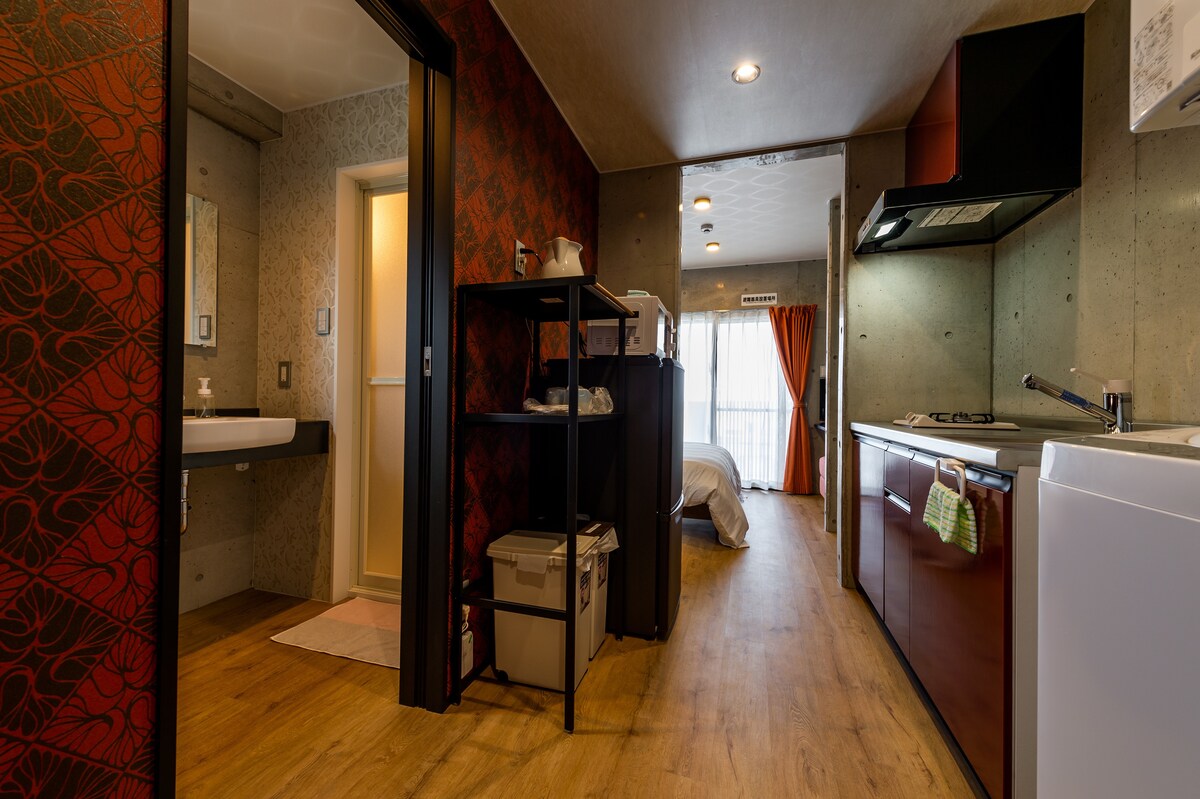 キッチン・洗濯機・乾燥機付きデザイナーズホテル リトルアイランド沖縄松山 - 借りられるサービスアパートメント - 那覇市、沖縄県、日本 -  Airbnb