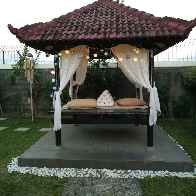 Welcome to relax in the garden