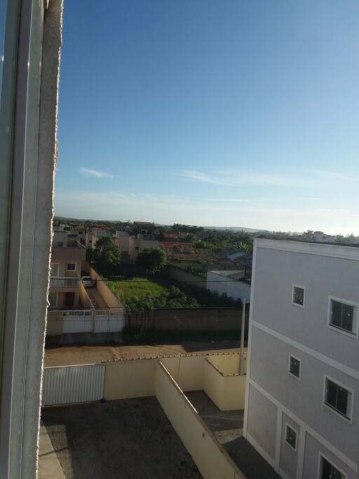 Visão espetacular no decorrer do dia vista da sala, uma linda paisagem.