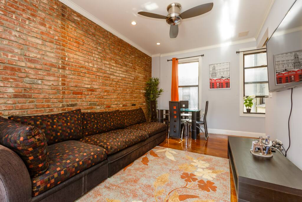 Relax and dine in comfort